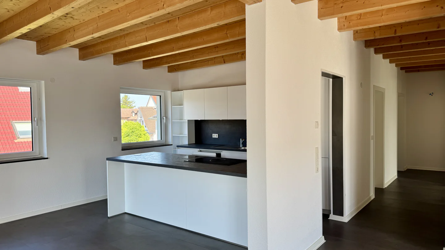 Sonne, Aussicht, Penthouse-Feeling: Ihr neues Zuhause in Bohlingen - Photo 5