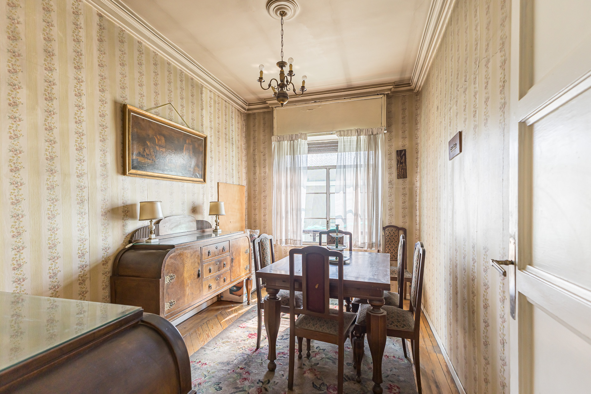 Great property to renovate in Goya.