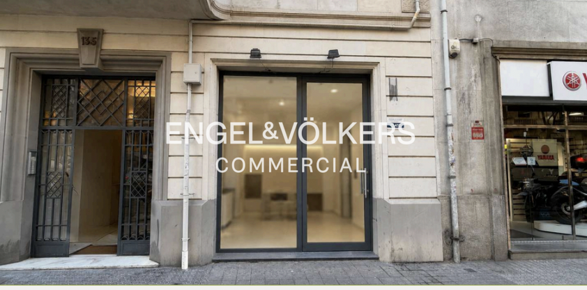 Local disponible en tramo comercial de calle Paris