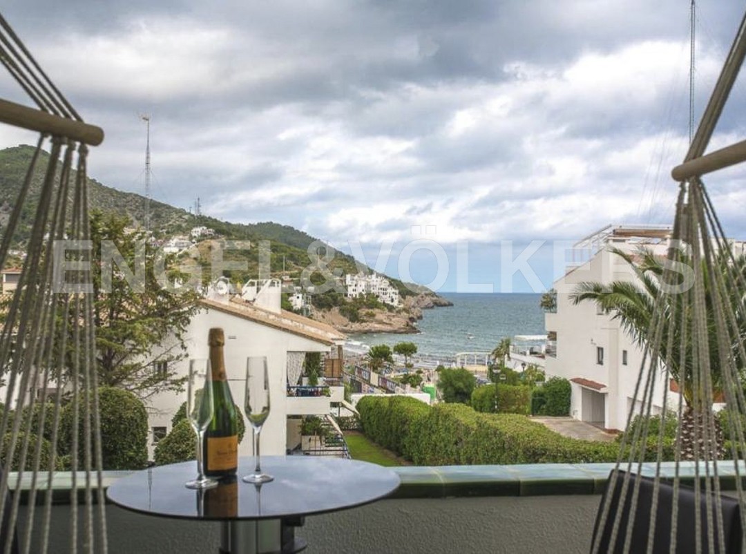 Paradise on the seafront, vacation or recreational use