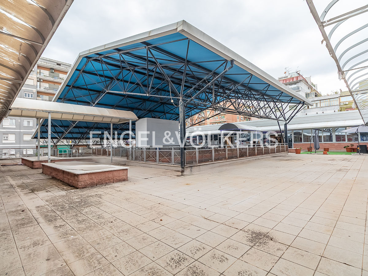 1,200 sqm commercial premises for lease in Torpignattara