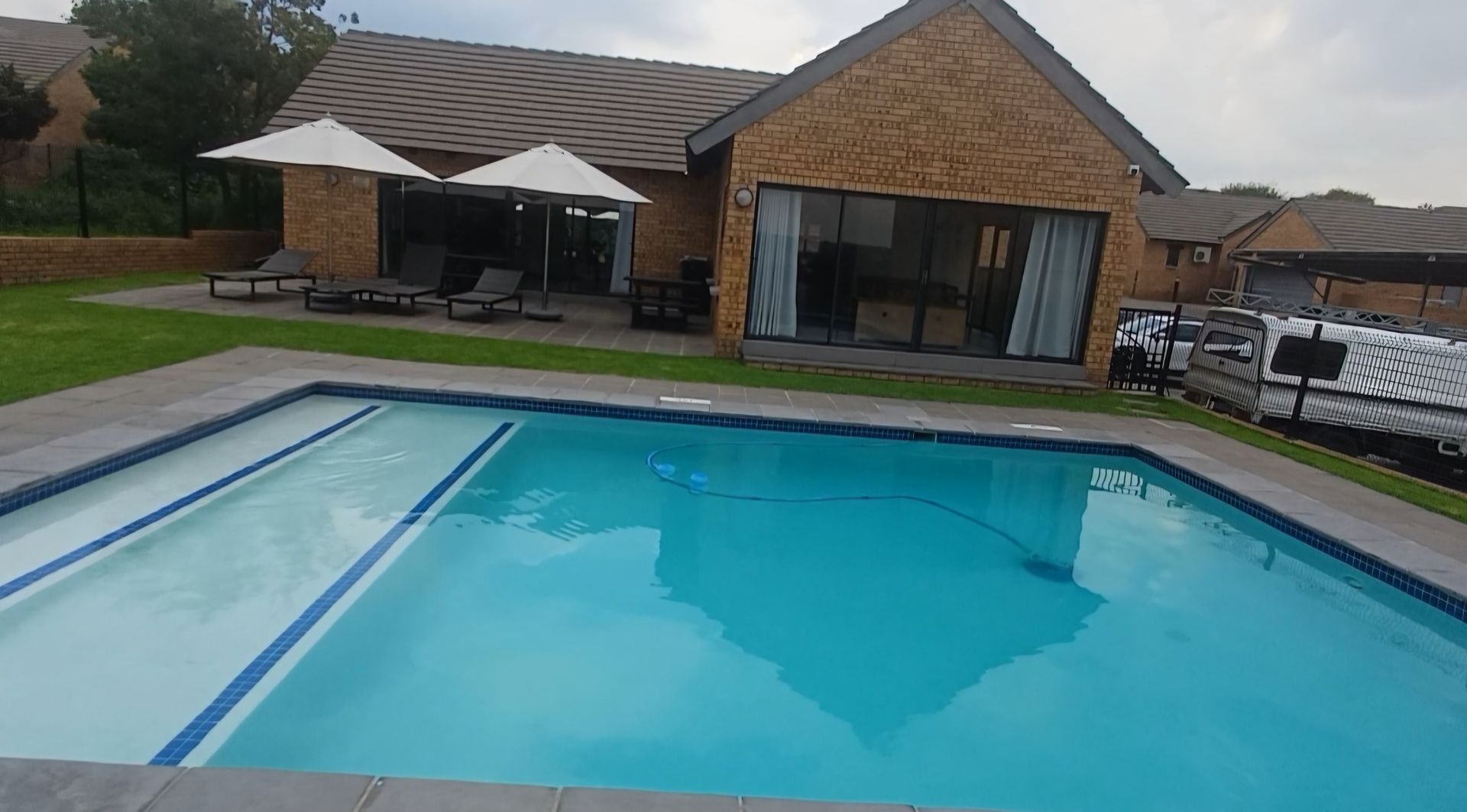 STUNNING 1 BED 1 BATH IN KYALAMI