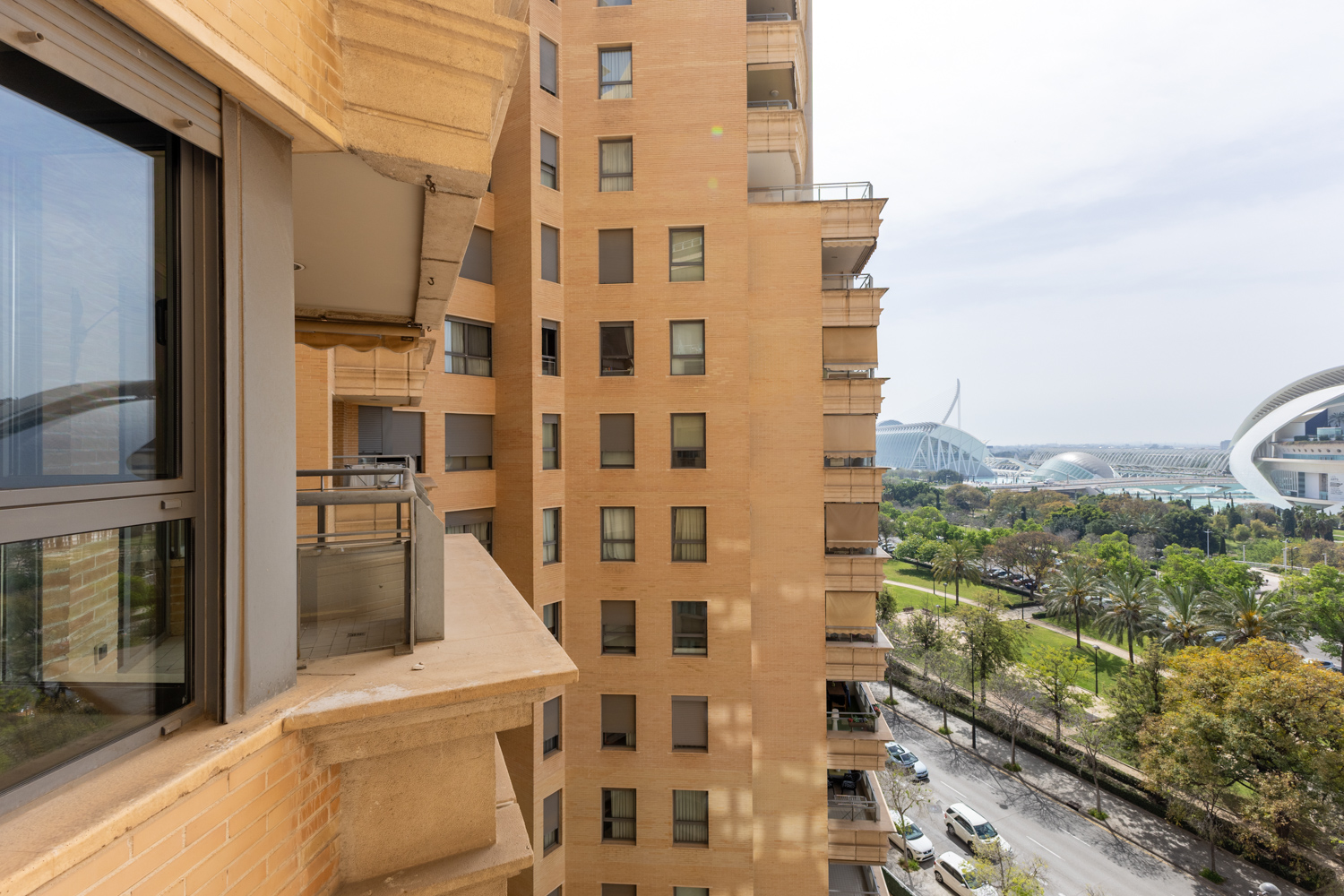 Excellent, bright home in Alameda