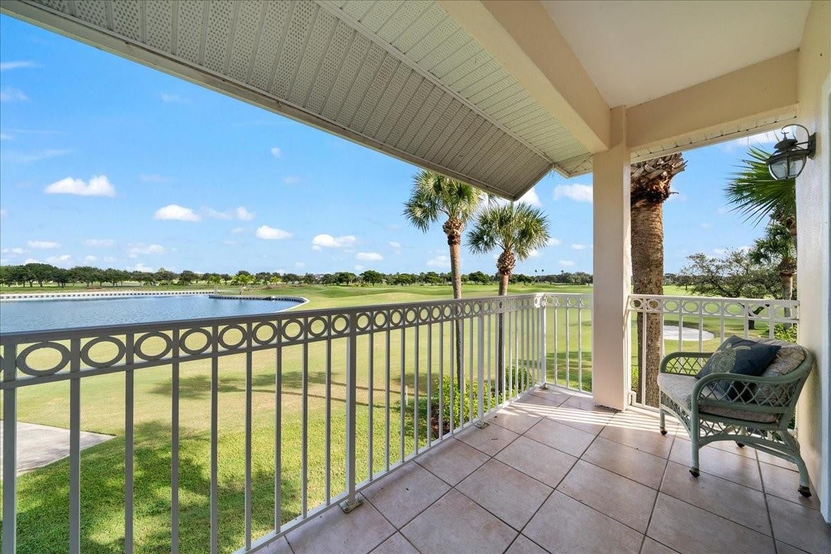 Grand Harbor Golf Course and Lake Views