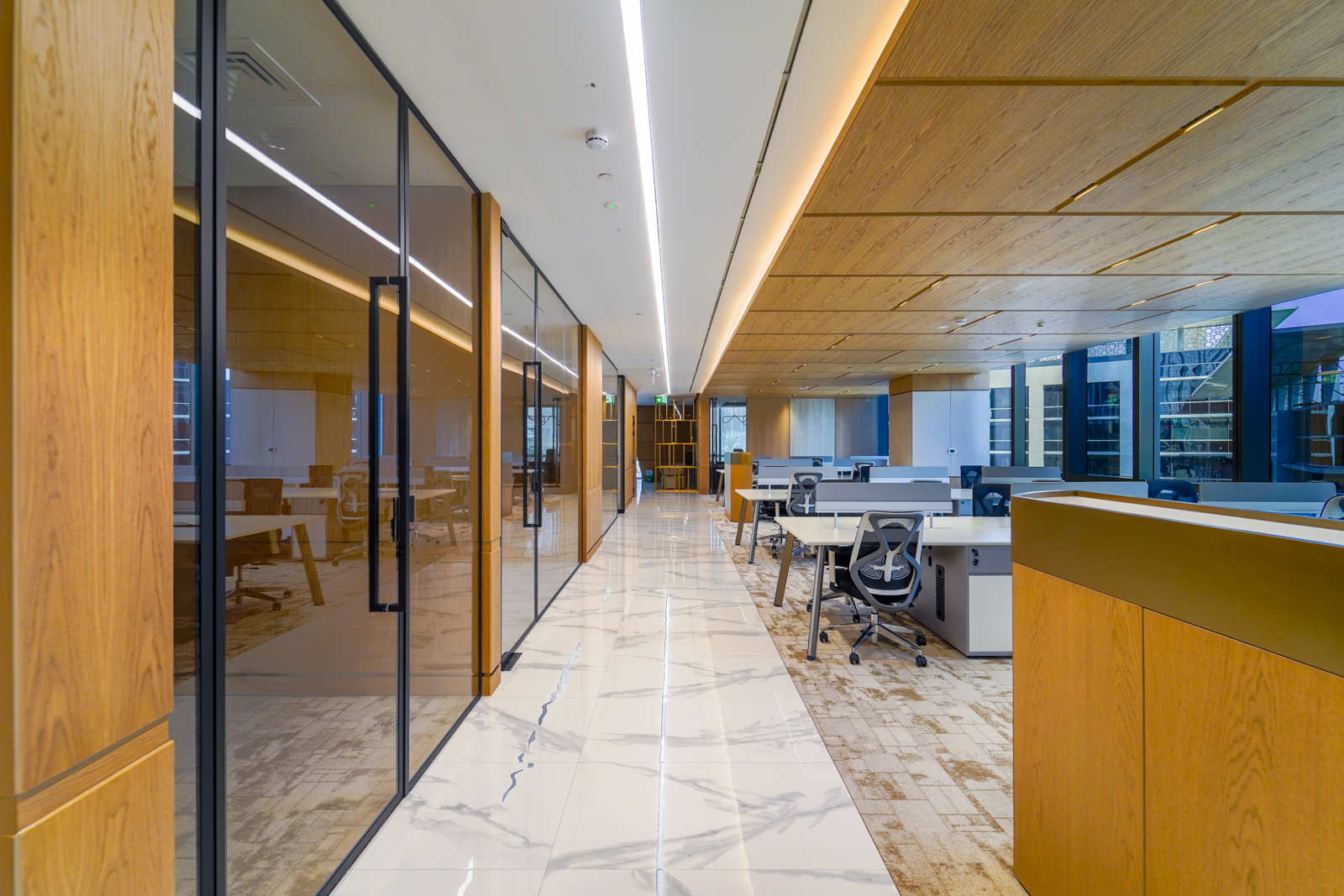 Exclusive | Luxury Furnished |Turnkey Office