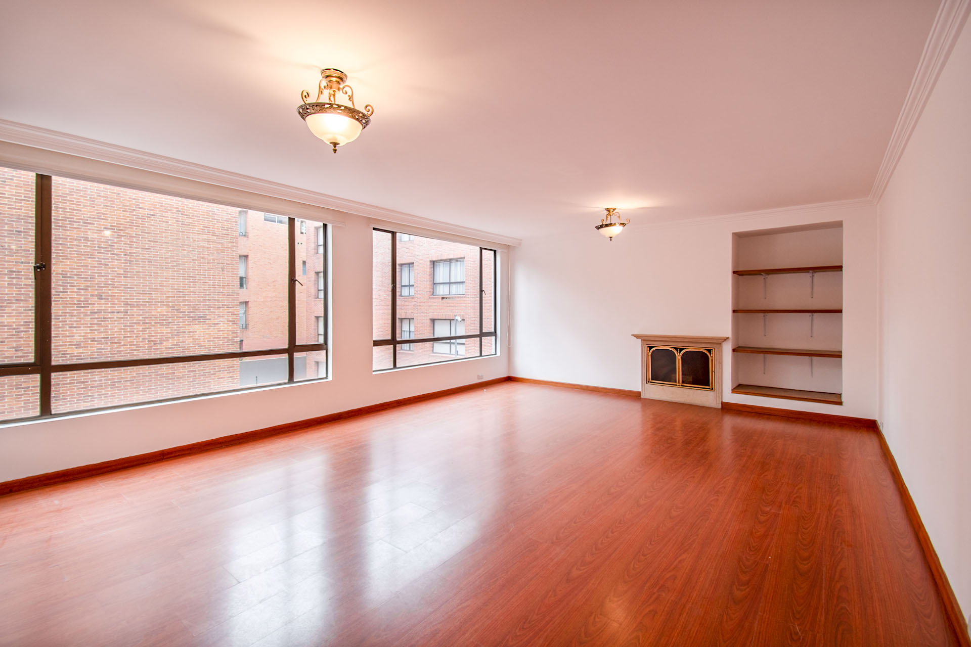 Apartamento amplio para venta en Chicó Reservado