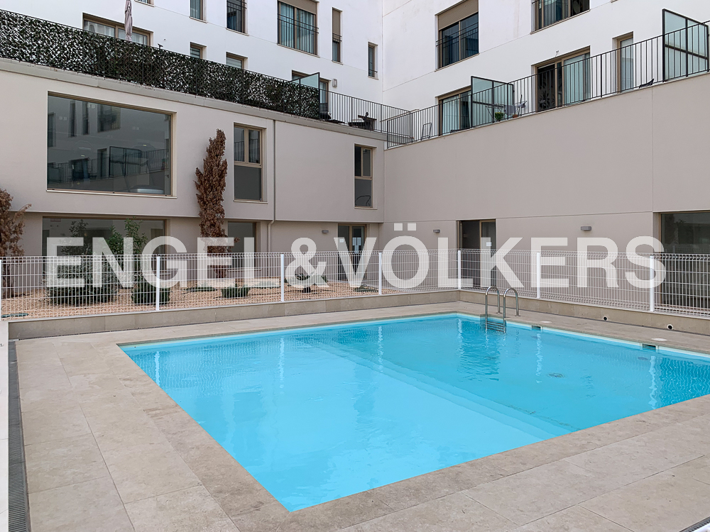 Luxurious apartment with terrace in "Valencia"