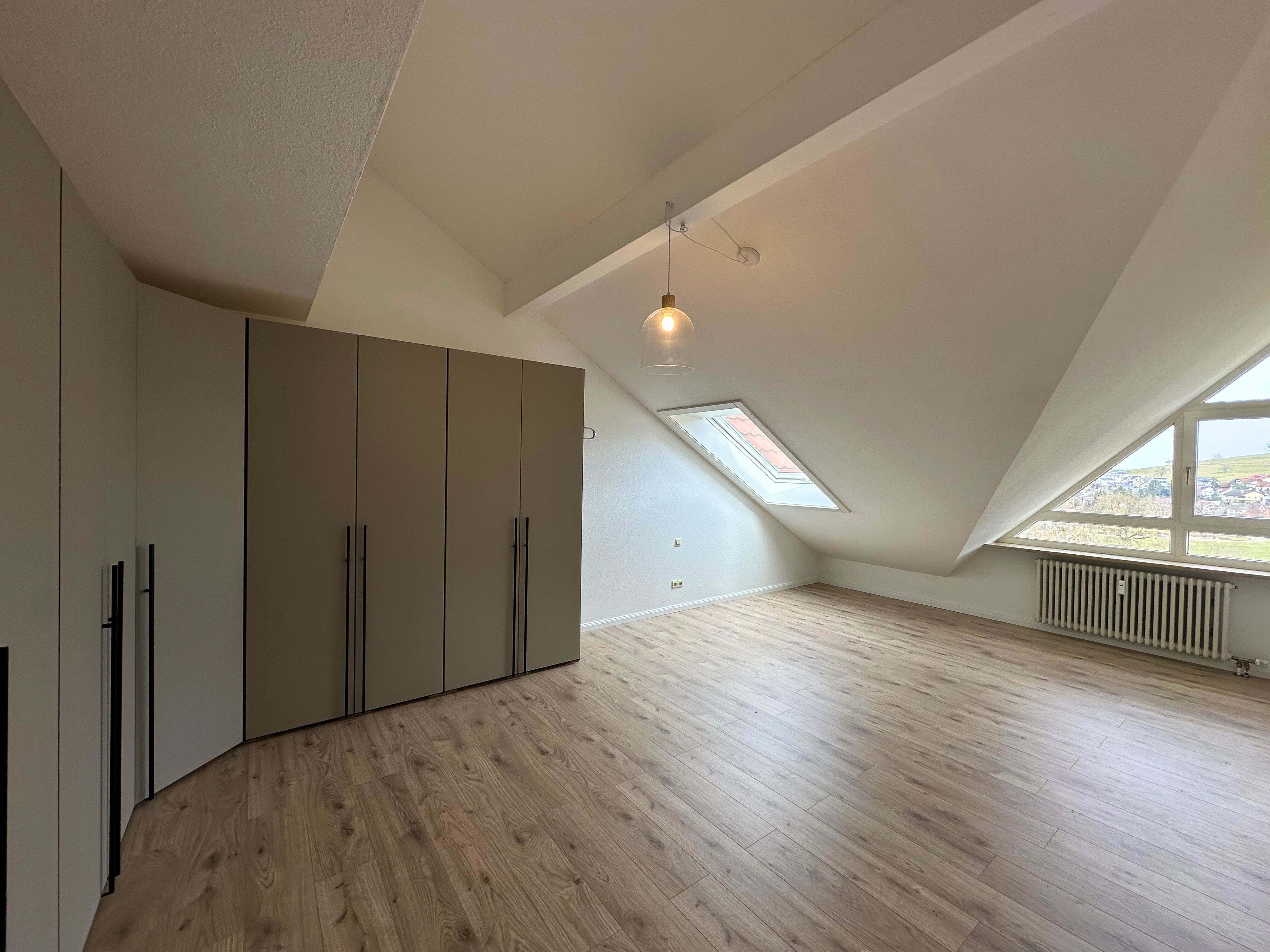Sonnige Galeriewohnung mit Naturblick