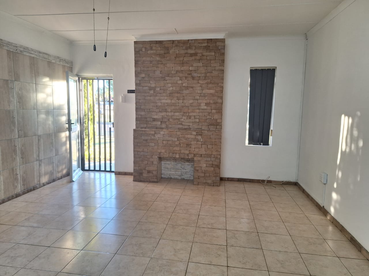 Bachelor-Style Residential Property to Let