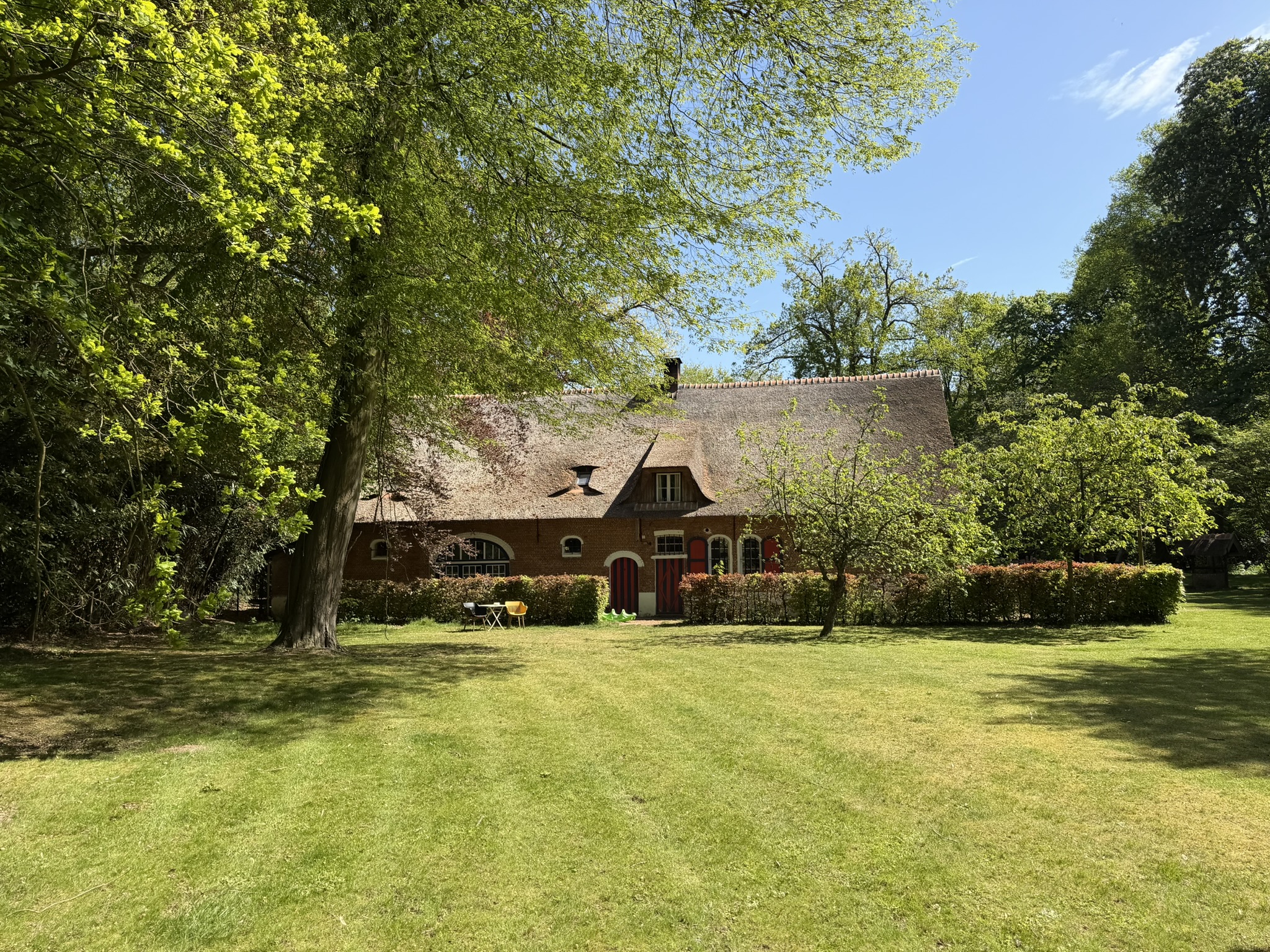 Hoeve Spreeuwenborg op een prachtig perceel van ca. 3.522 m²