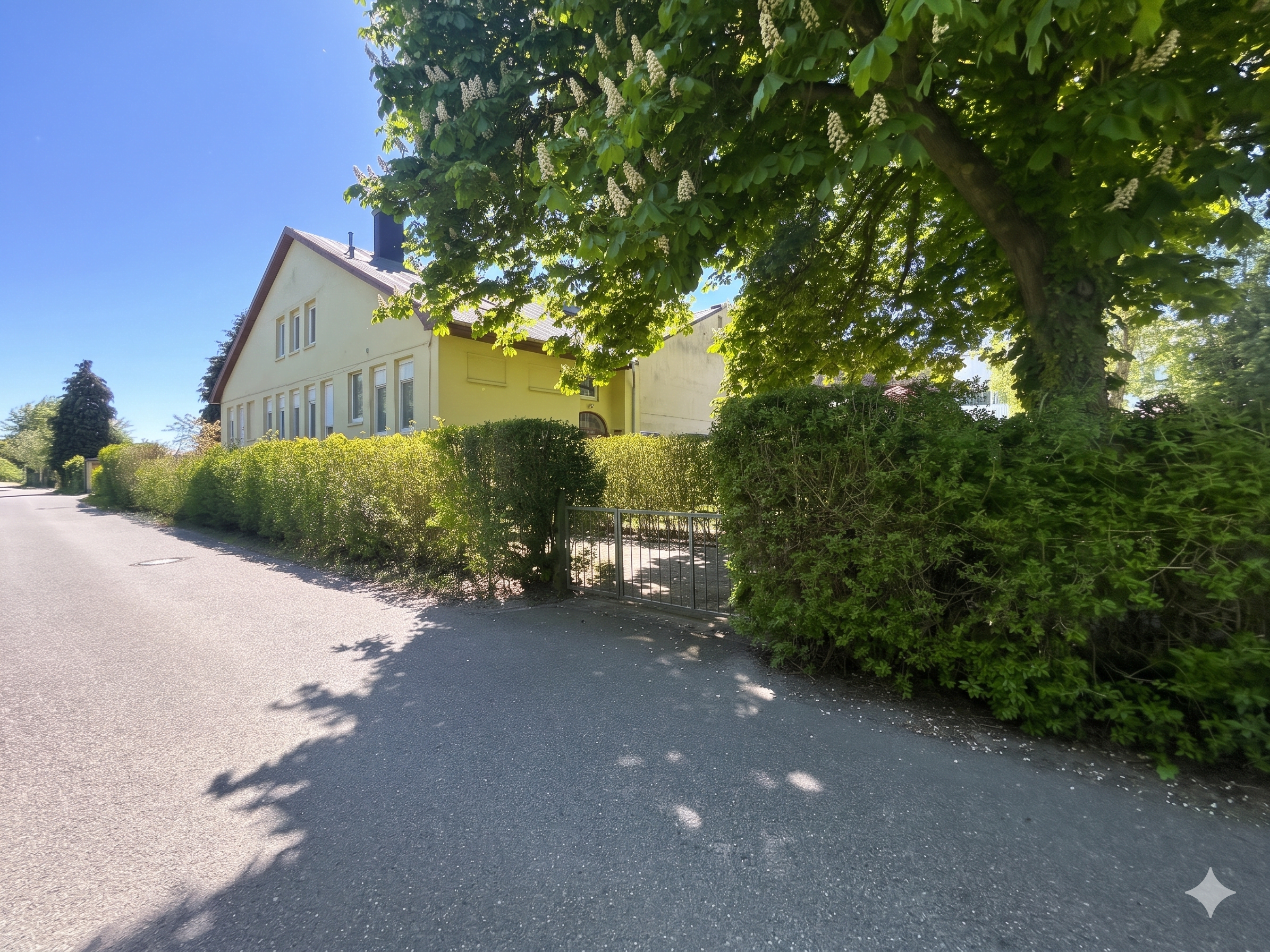 Wohnen nahe Banter See – helle 3-Zimmer-Dachgeschosswohnung