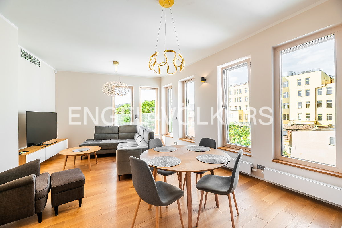 Duplex 4+kt with 130 sqm Terraces and Garage Parking in Prague 1