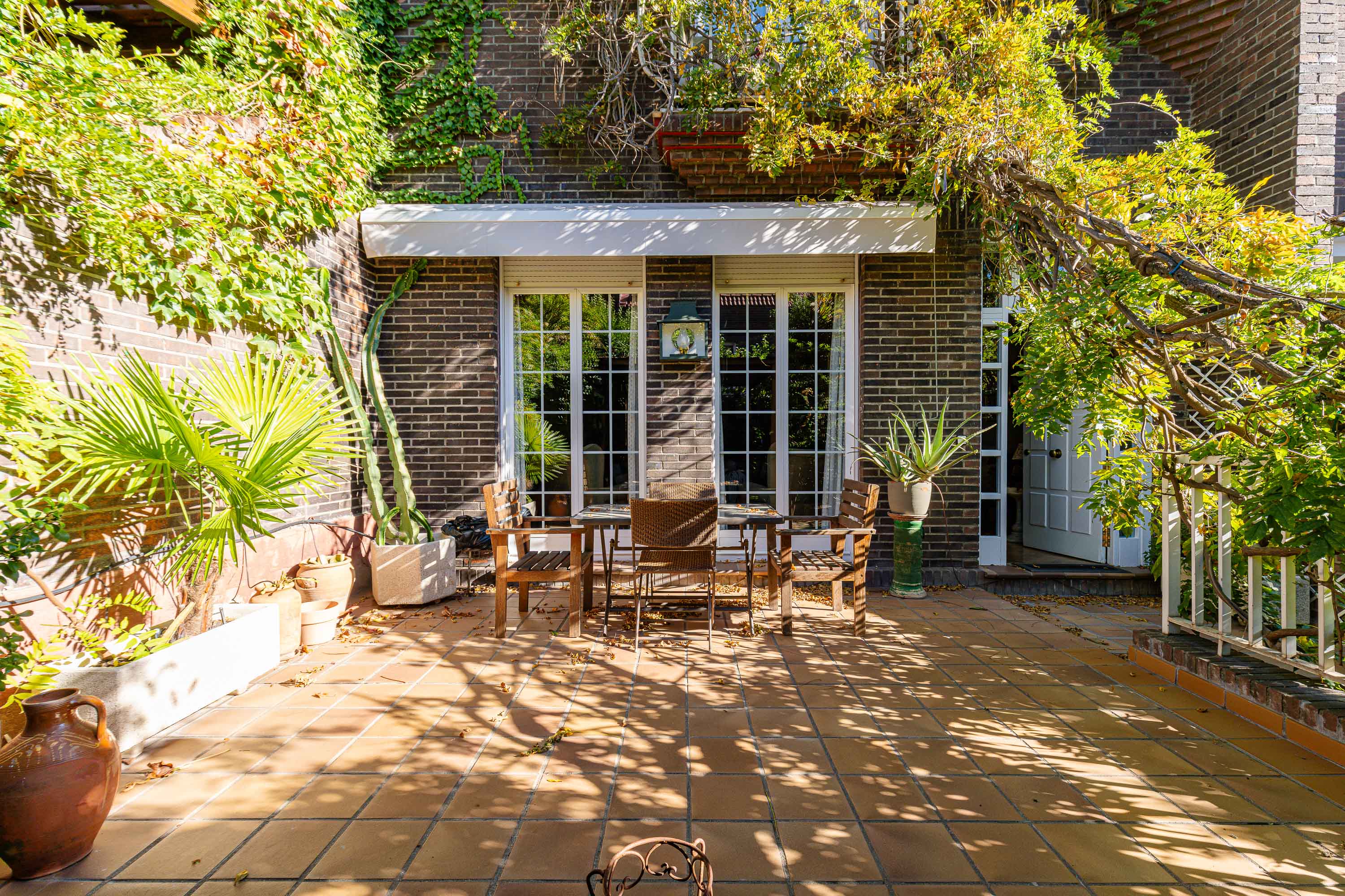 Chalet in La Buganvilla del Rey residential complex