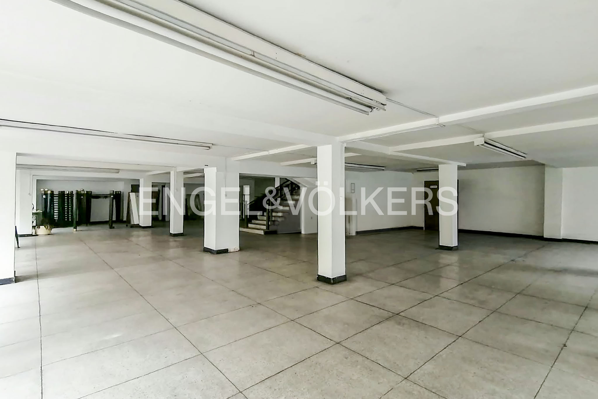 Edificio con Potencial de Desarrollo en Chapinero Central