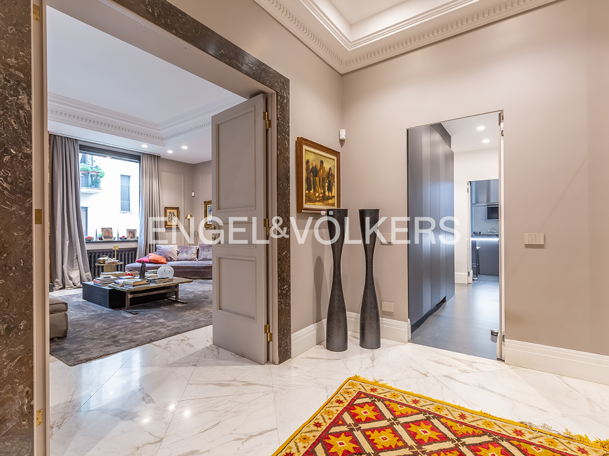 Refined residence on B. Buozzi Street