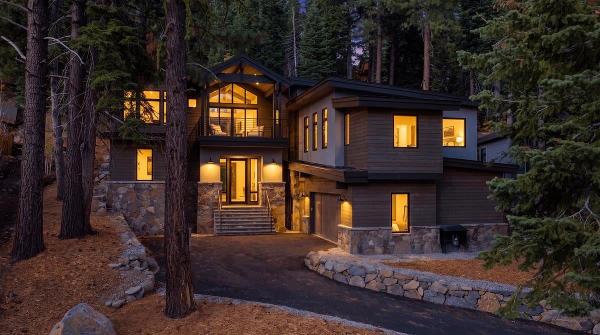 Where Mountain Luxury Meets Modern Design