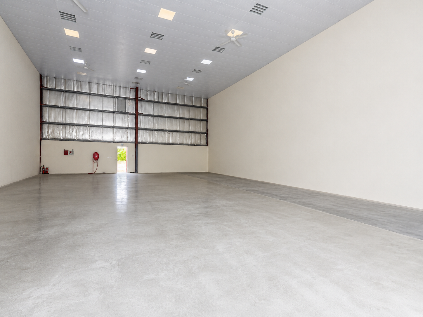Vacant | 20 KW Power | Storage | High Ceiling