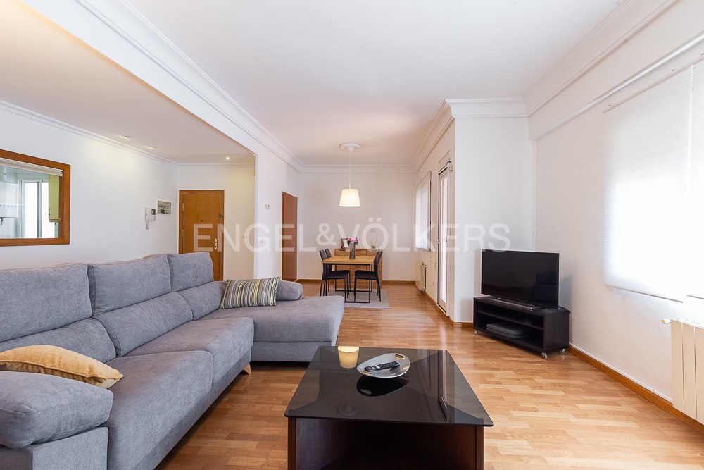 Confortable y luminosa vivienda en Extramurs
