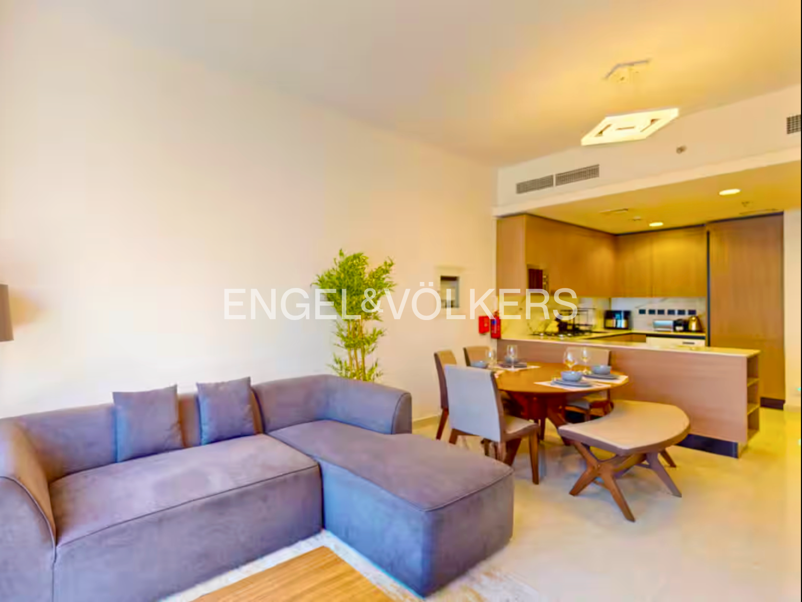 Exclusive | Modern Furnished | Maid’s Room