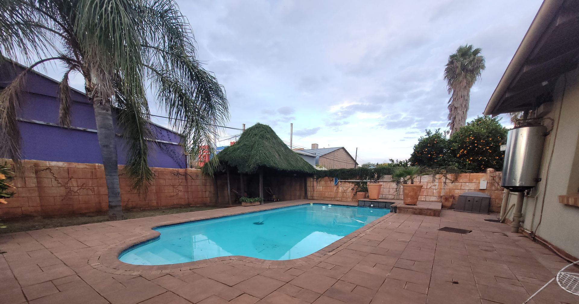 Investment Property Student Accommodation / Flats