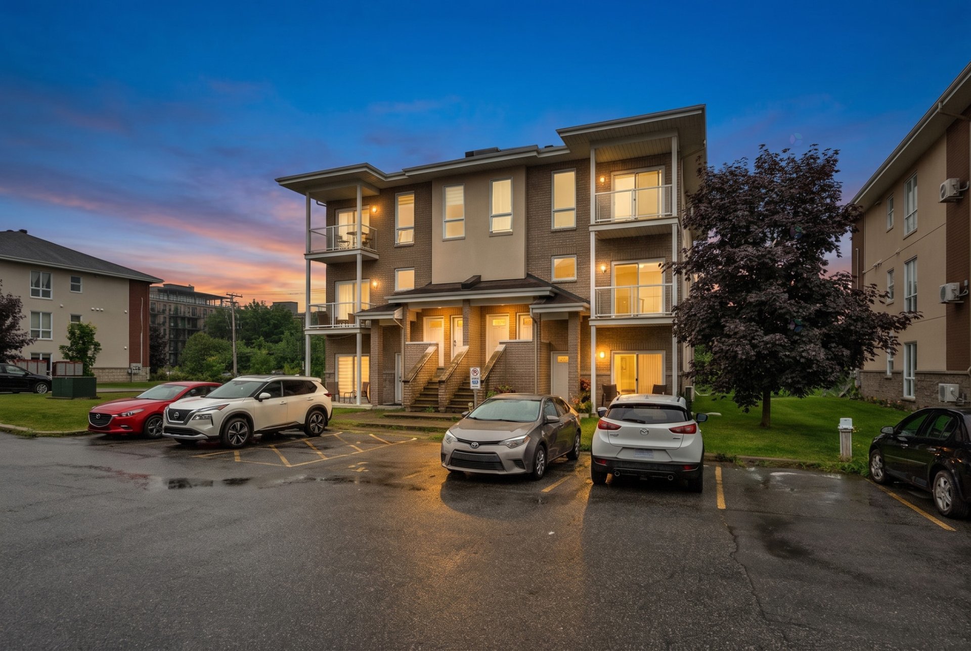Charming condo and perfect location in Aylmer