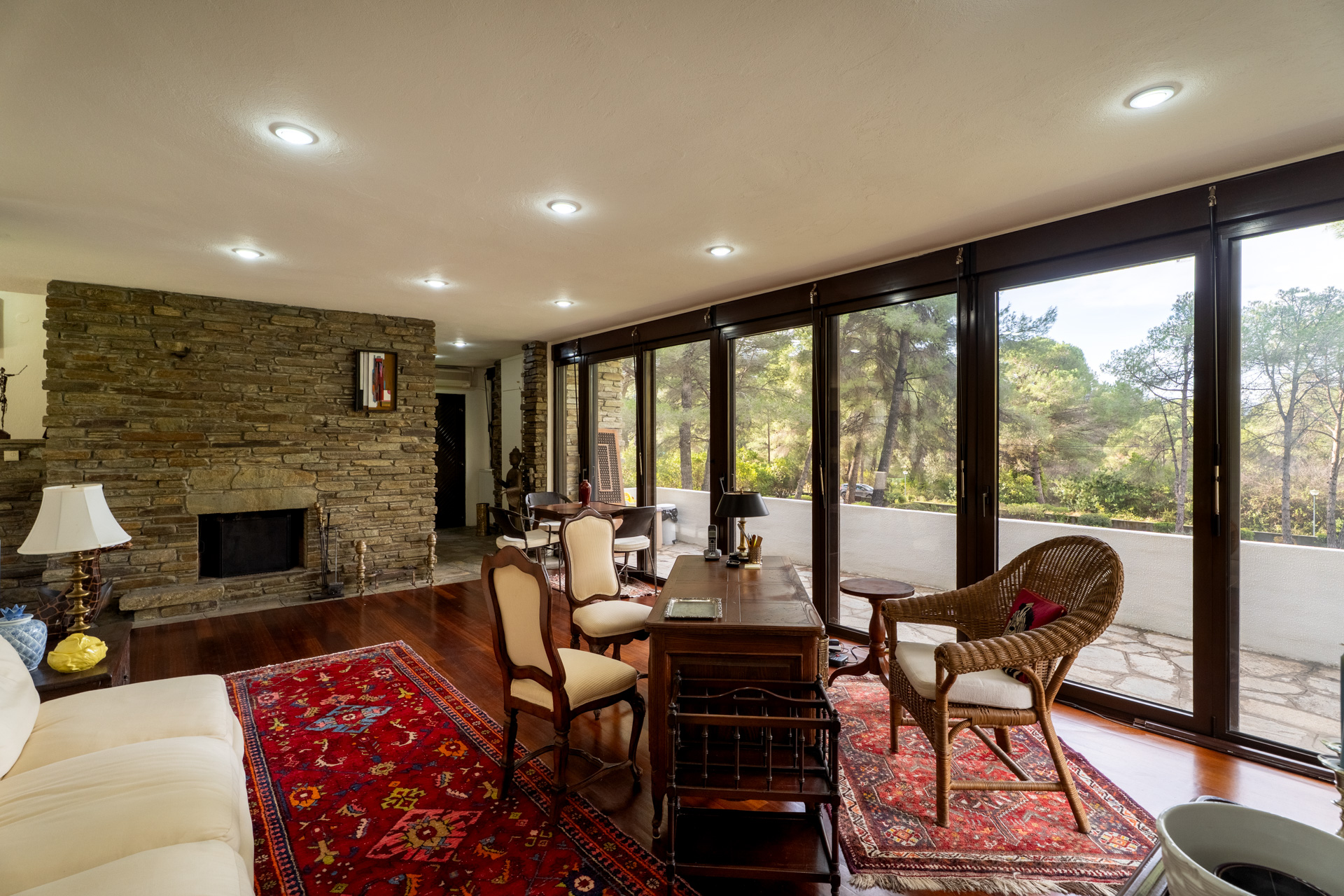 Luxury detached house in the professors' settlement in Vourvourou