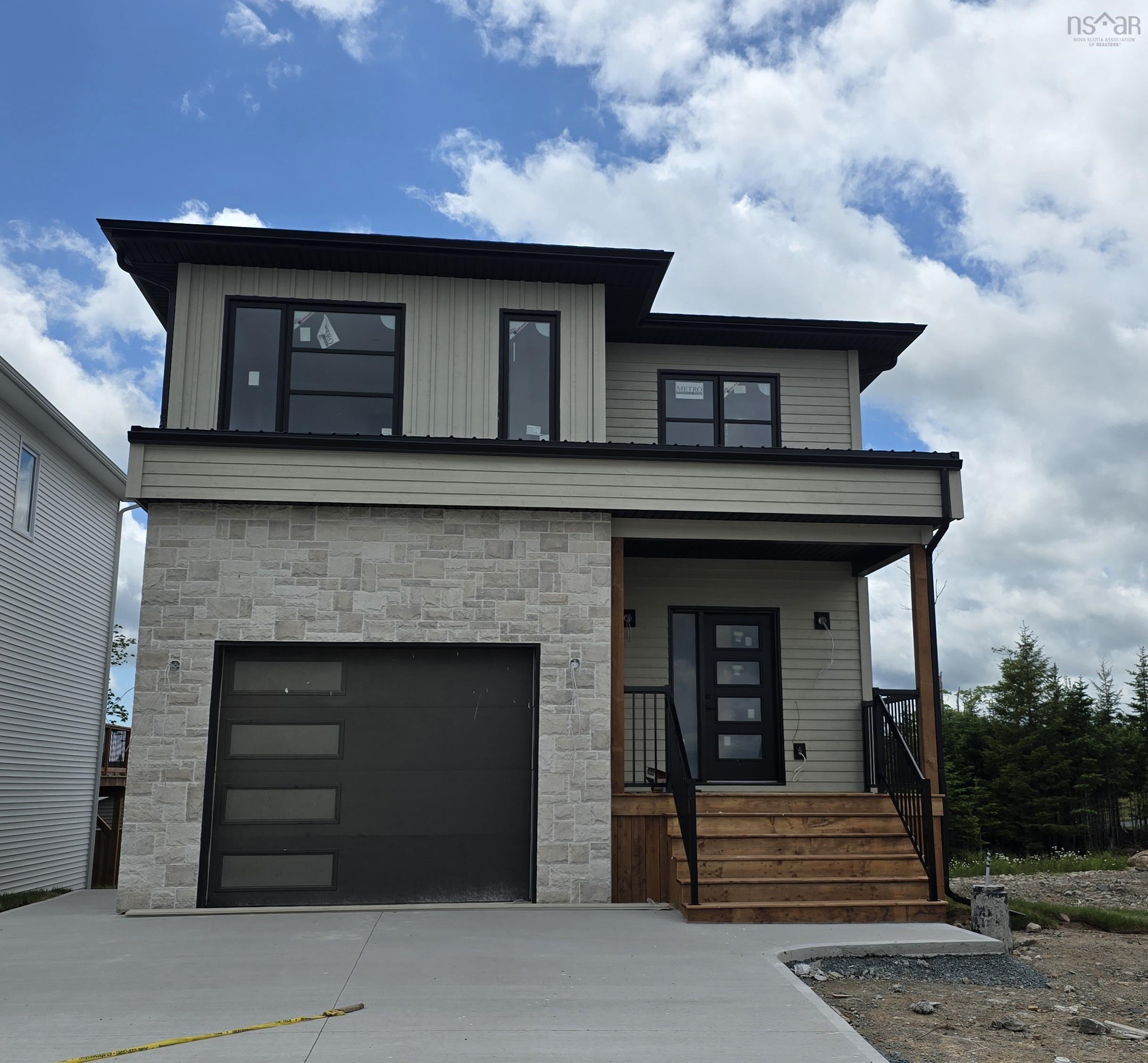 The Elm by Ramar Homes