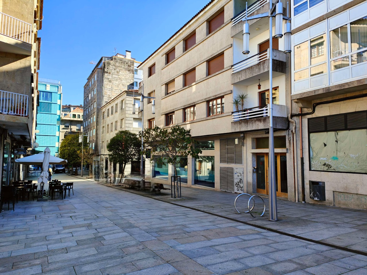 Piso de 3 dormitorios para reformar en el centro de Pontevedra