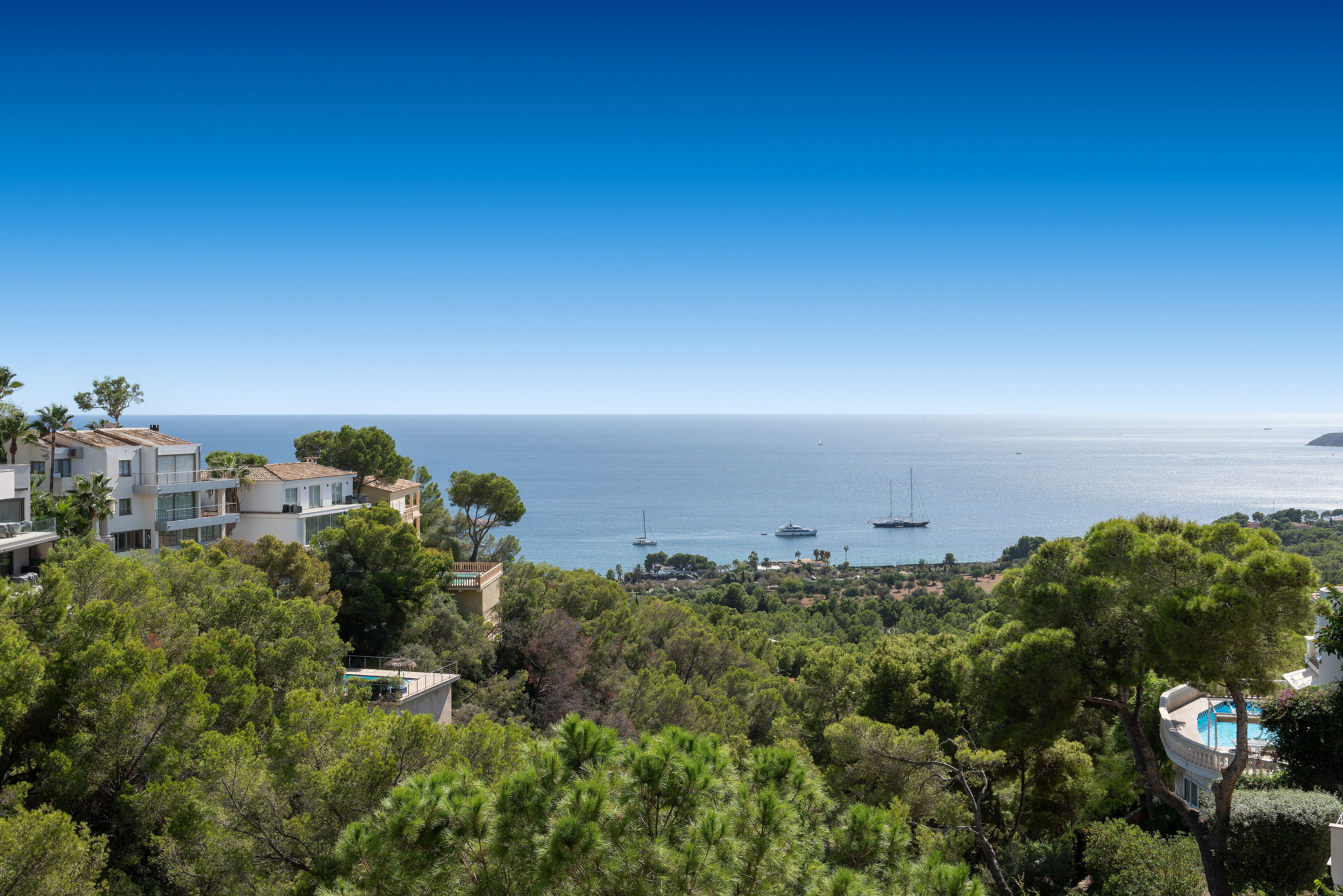 Villa with sea views and great potential in Costa d’en Blanes