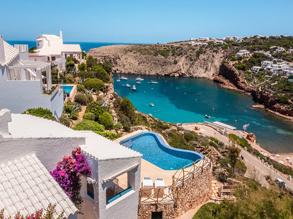 Ferienvermietung - Villa mit Pool und herrlichem Blick auf den Strand in Cala Morell, Menorca