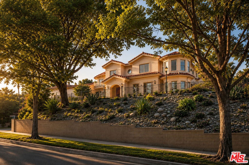 Gated South Pasadena Estate with Panoramic Views
