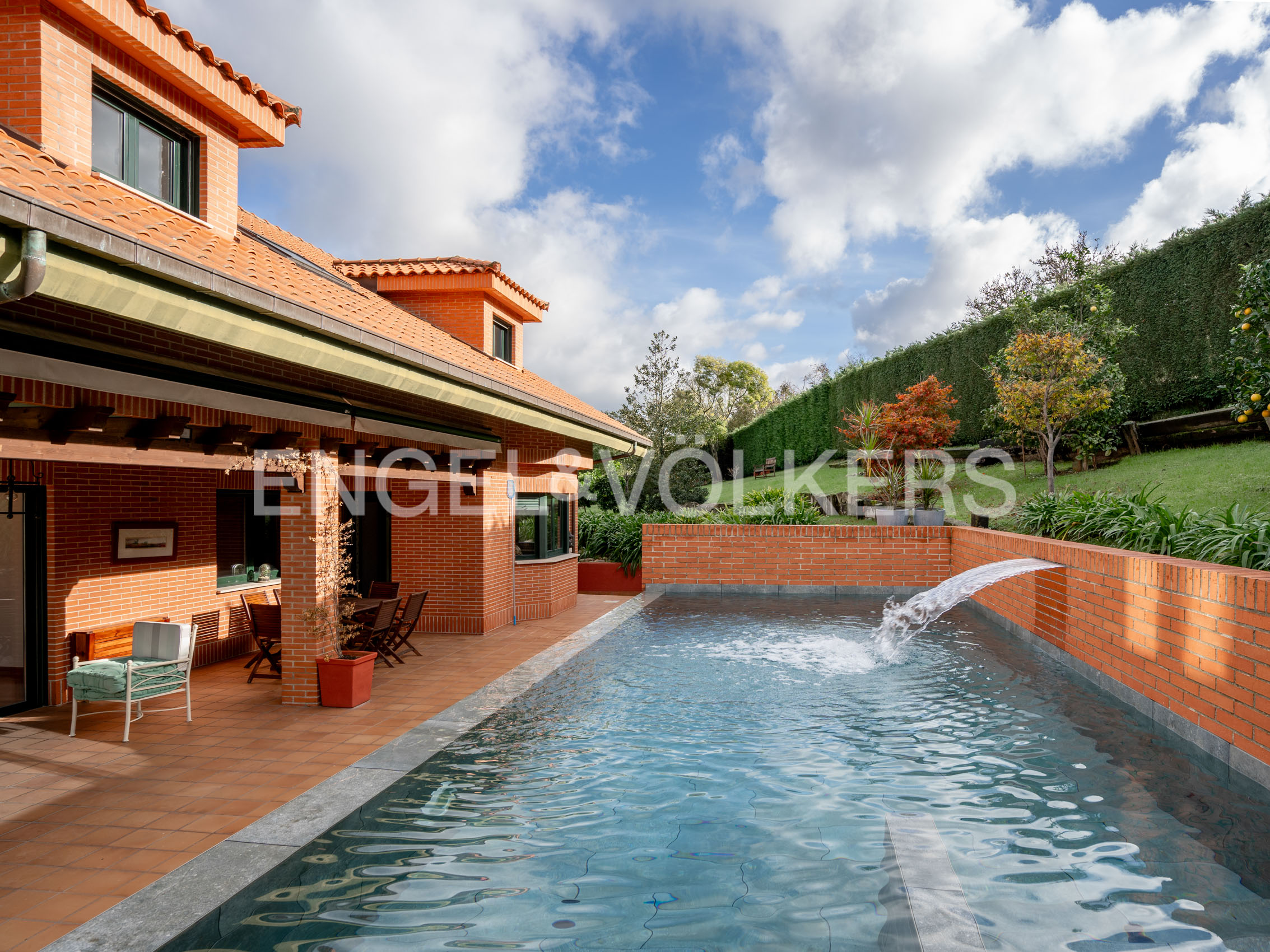 Magnífica y acogedora propiedad en Castiello de Bernueces