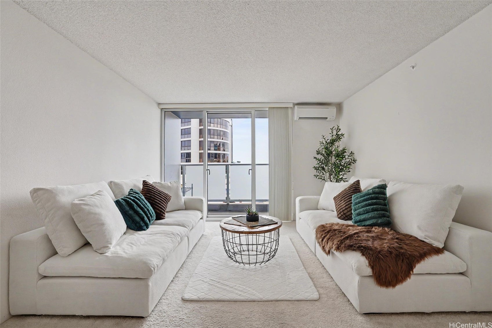 Skyline Views & Urban Island Living