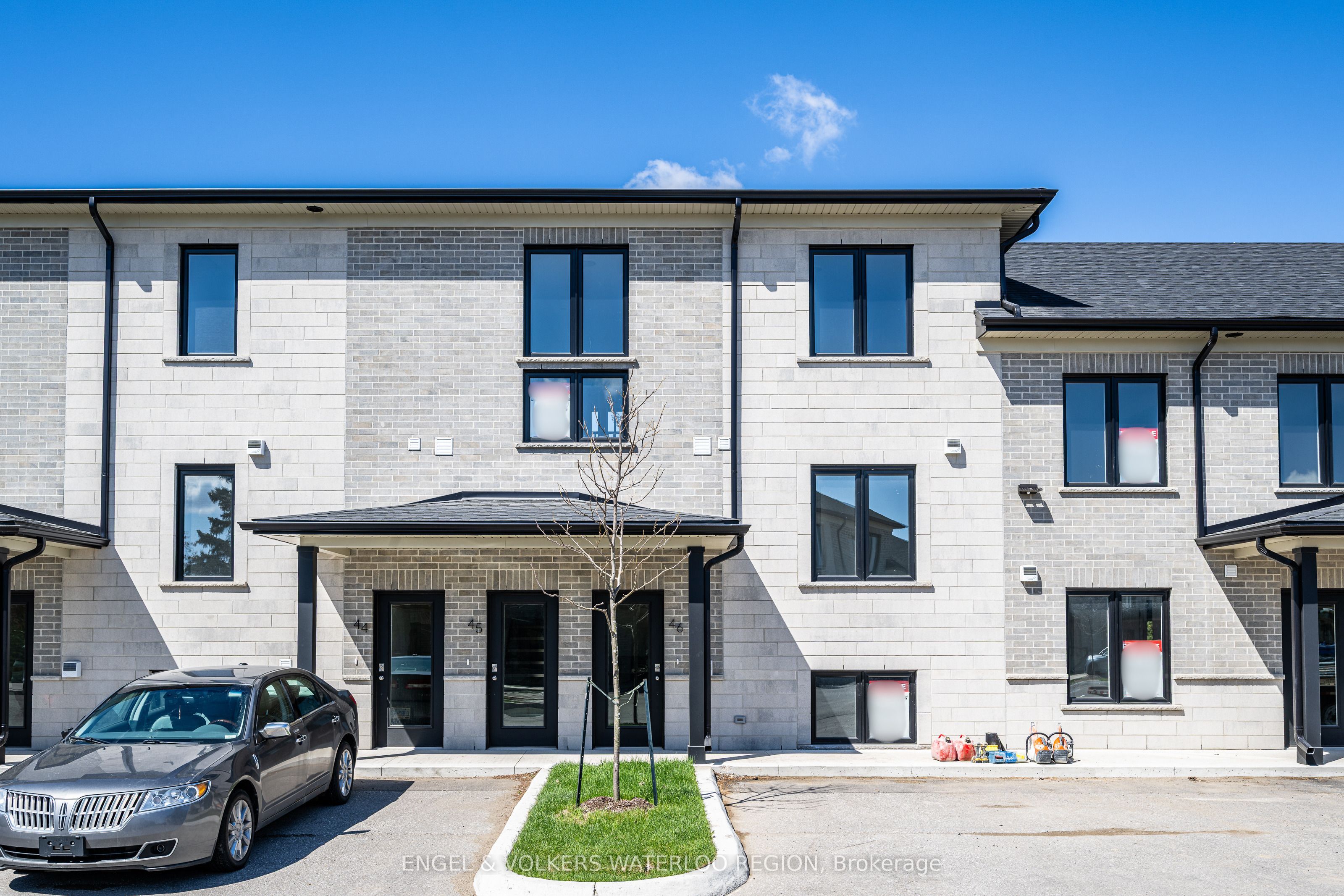 Highly Functional & Spacious Condo