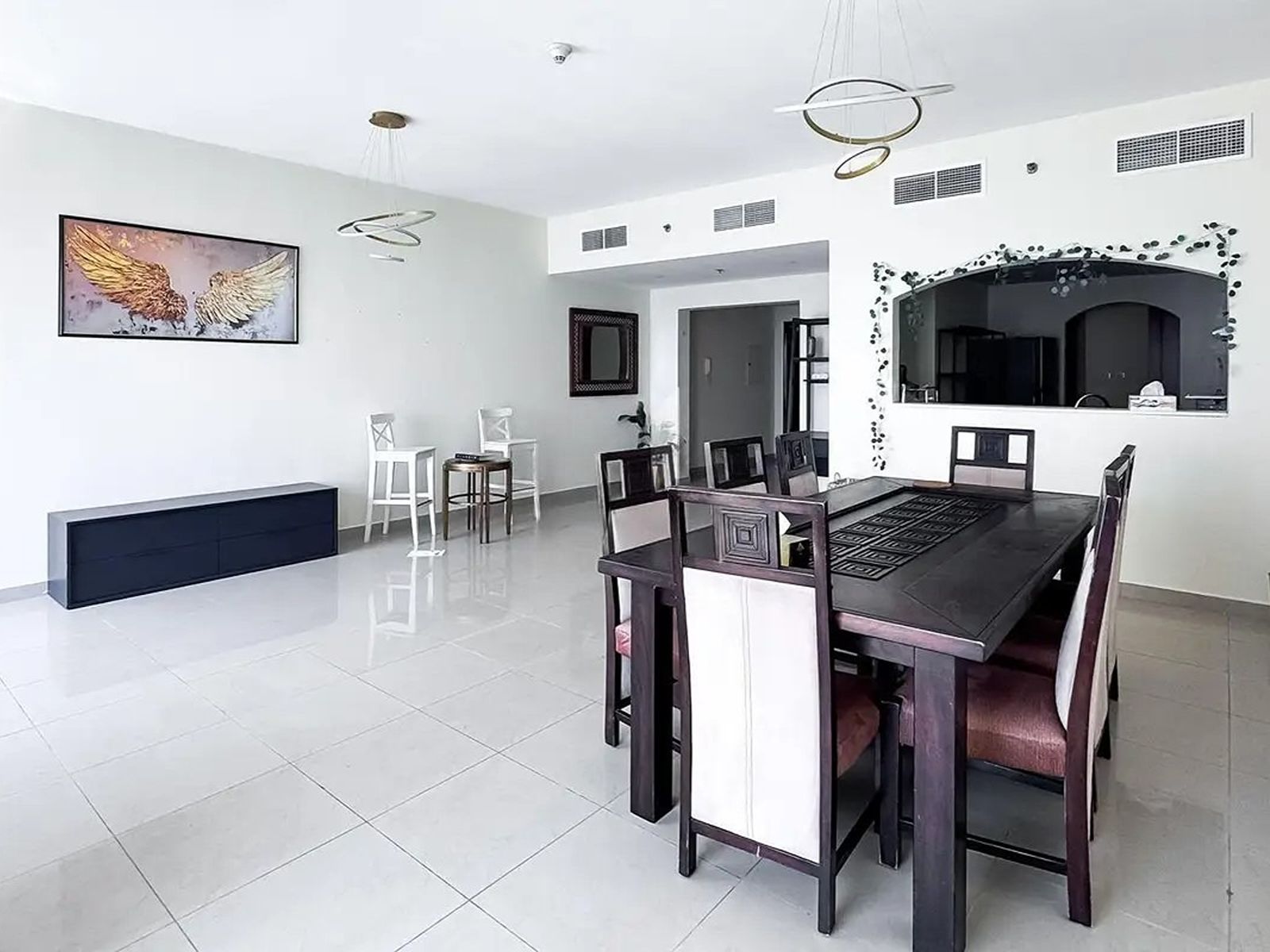 High Floor | Stunning Views | 2 Parking Spots