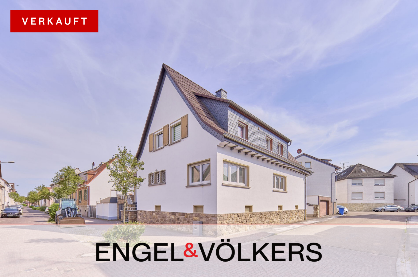 **VERKAUFT**Stilvolle Immobilie mit vermieteter Arztpraxis und großzügiger Dachgeschosswohnung