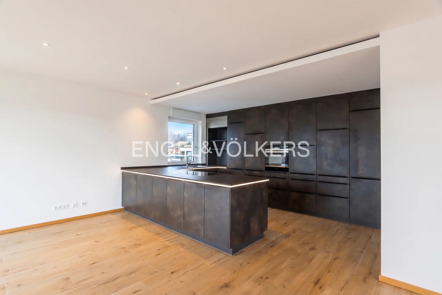 Luxus, Lage und Aussicht - Penthouse für höchste Ansprüche - Photo 5