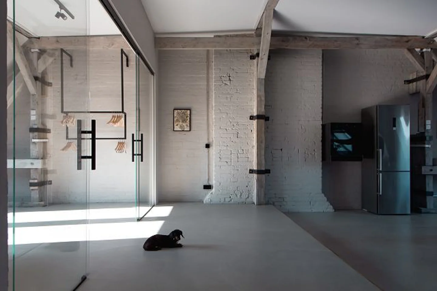 STADTFLUCHT: Exklusives, möbliertes Studio mit modernem Design - Photo 4