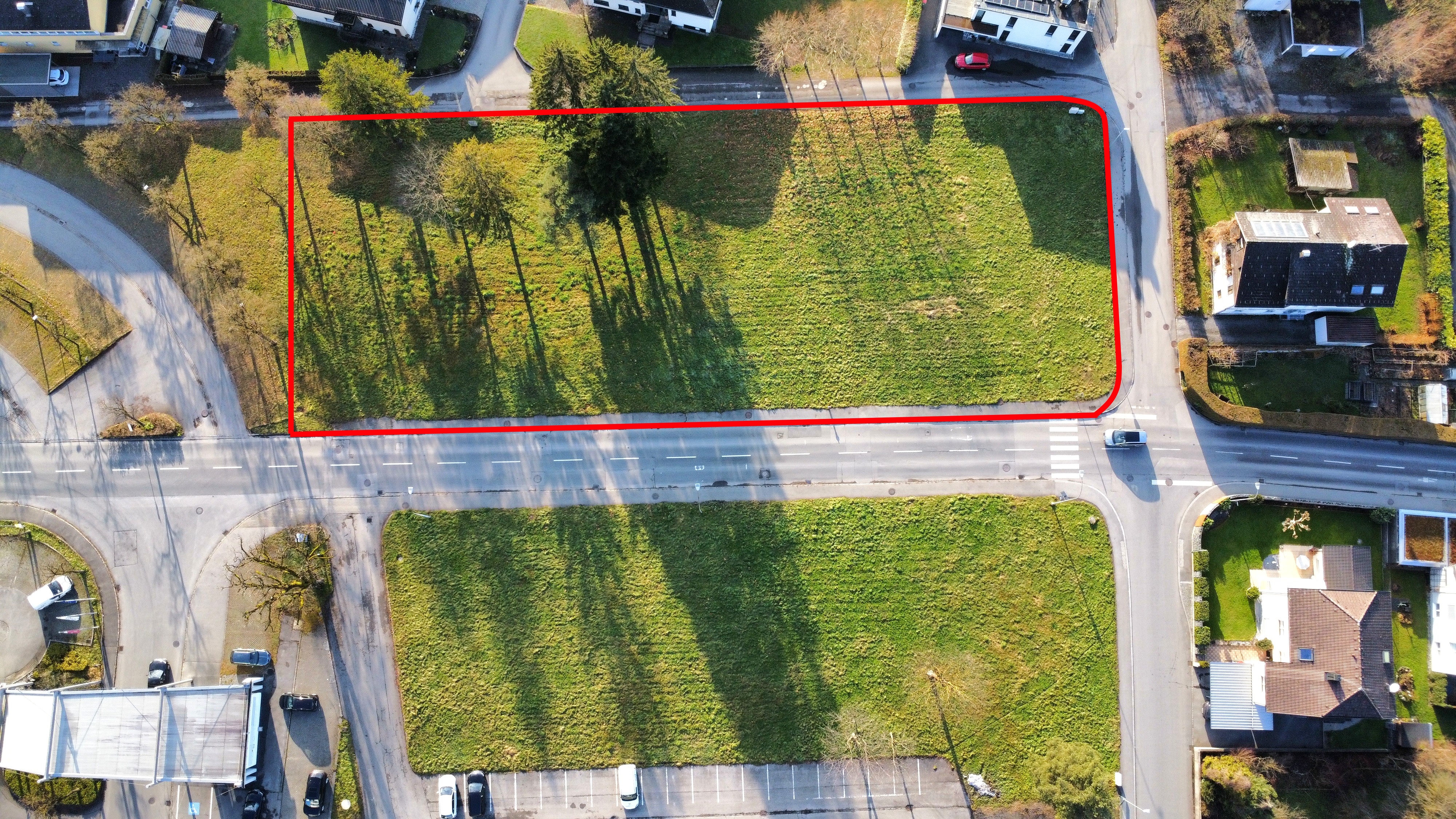 Top Baugrundstück für Gewerbe- und Wohnimmobilien.