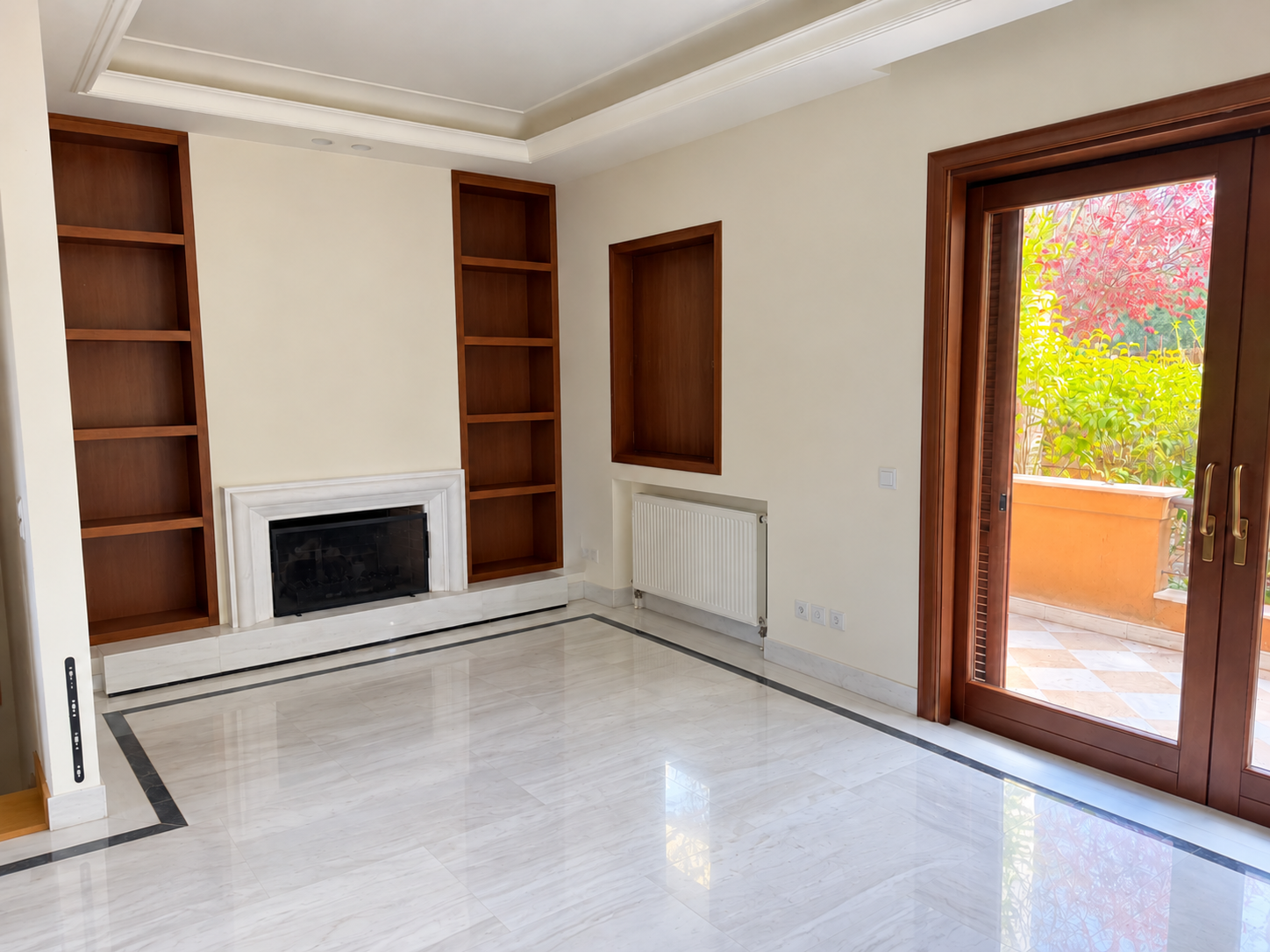 Exceptional 204 sqm corner maisonette with premium finishes