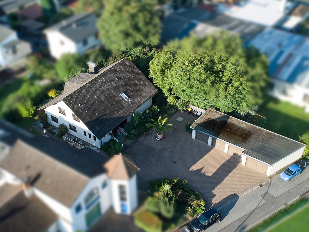 Viel Wohnfläche ♦ Einliegerwohnung ♦ ruhige Lage ♦ gute Infrastruktur