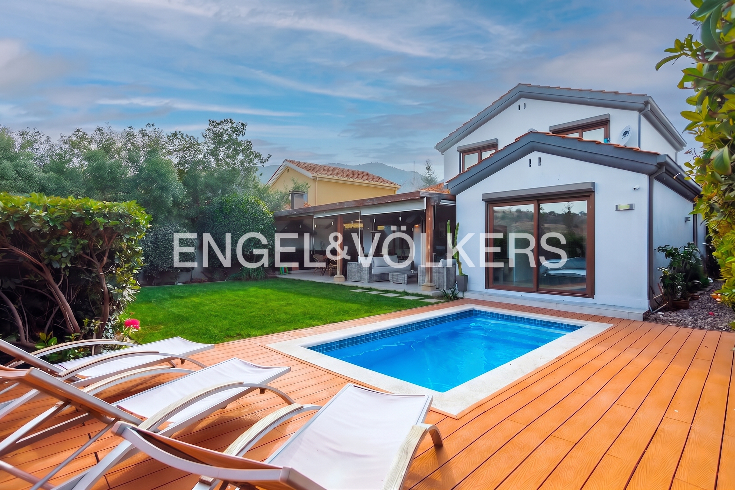 Impecable, Piscina y Quincho El Huinganal