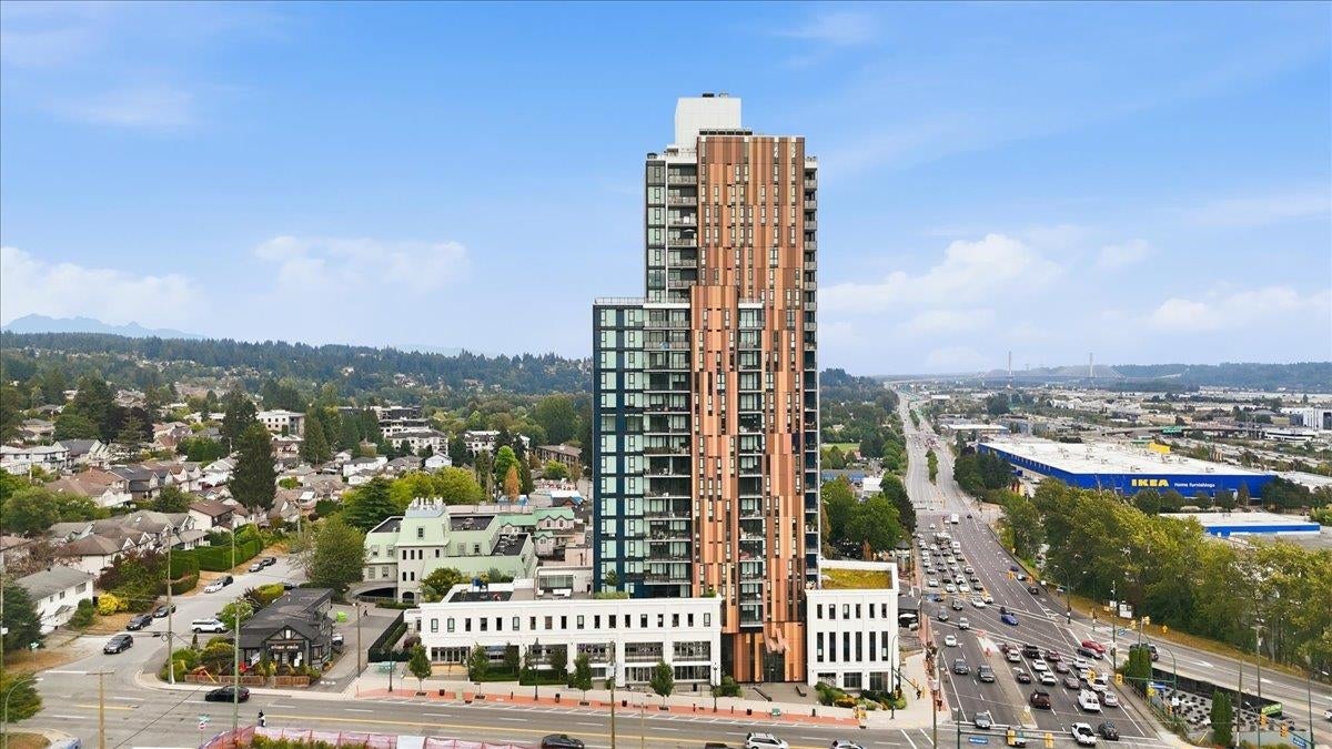 Bright, Mountain-View Haven in Coquitlam!