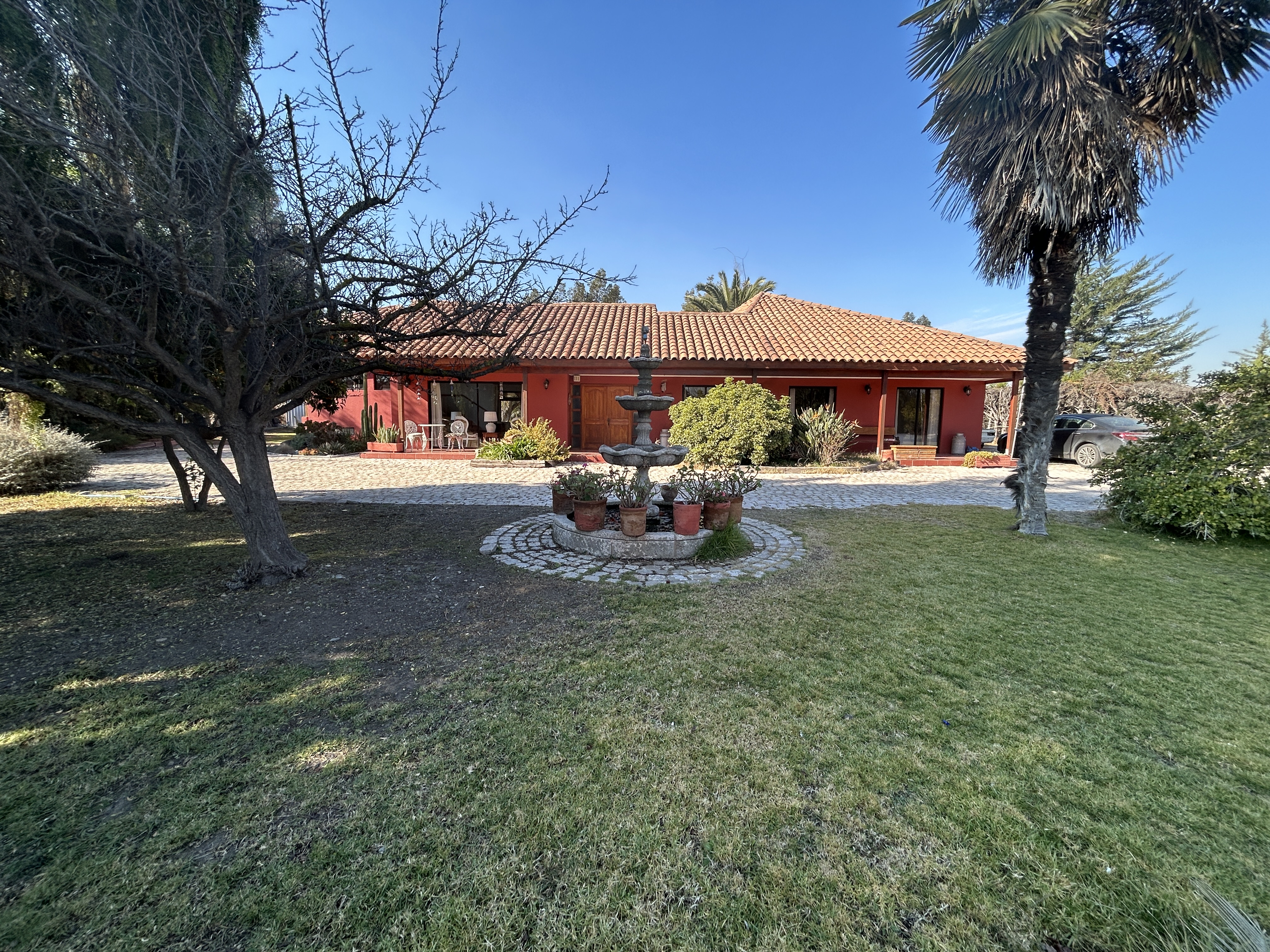 Parcela con Dos casas en camino El Guanaco