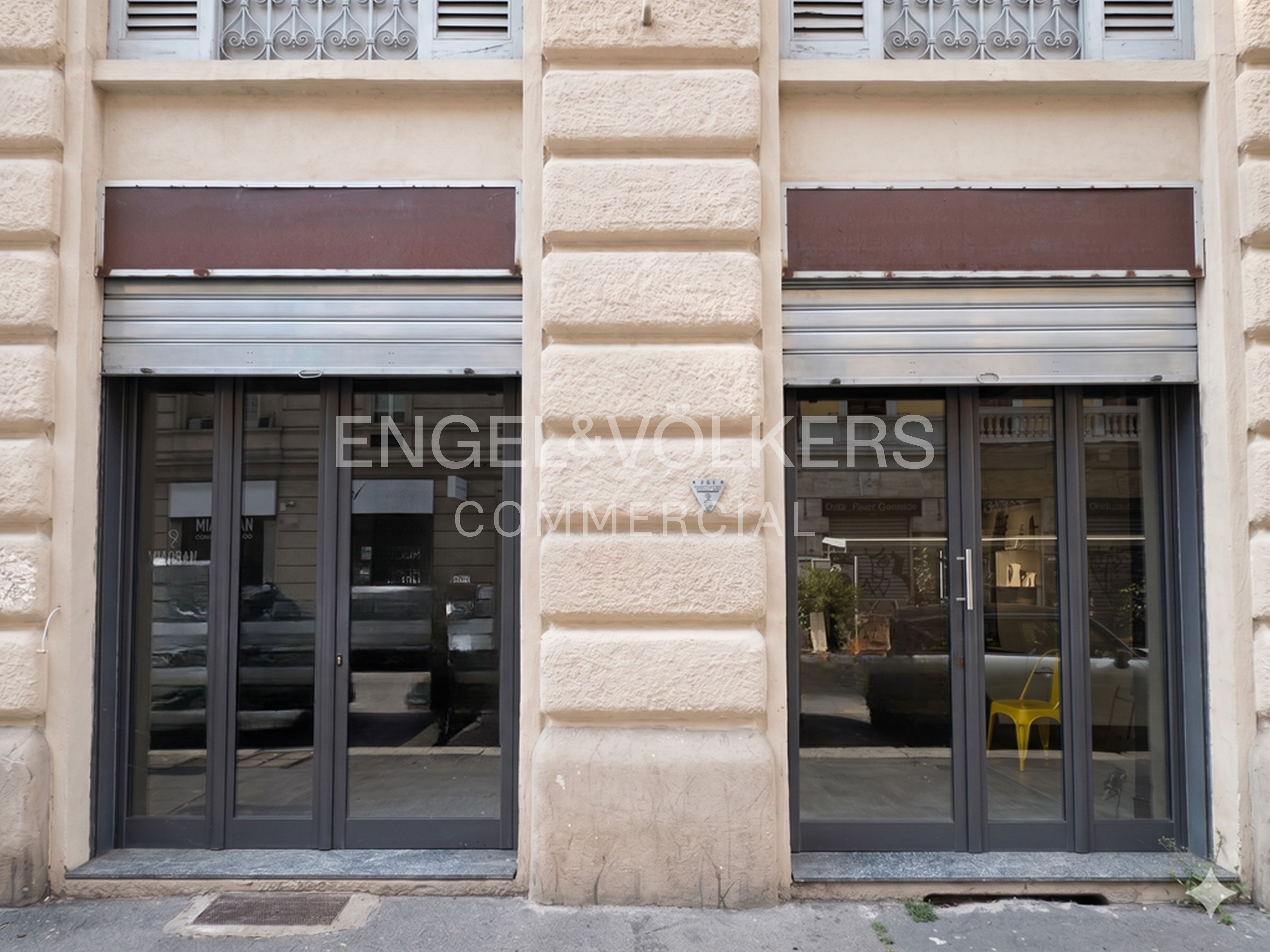 Negozio in Vendita a Milano, Porta Venezia