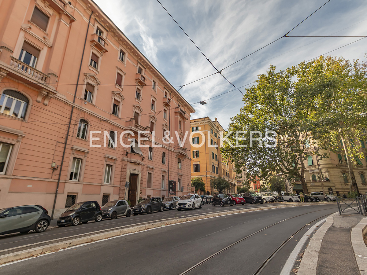 Prestigious property with outdoor spaces in the heart of Pinciano