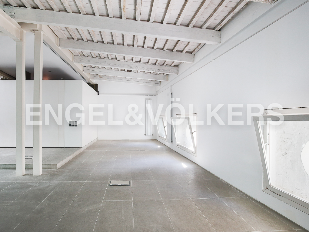 Amazing desing penthouse in "Valencia" centre