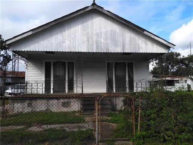 Very Unique Property