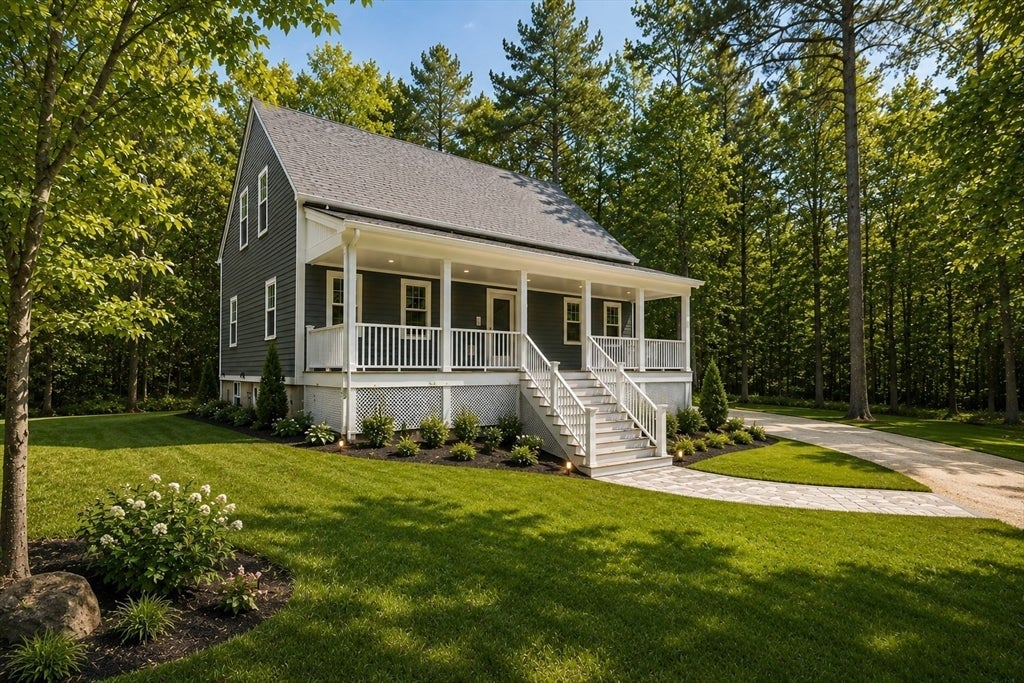 Beautifully Renovated Living in the Heart of Boxford