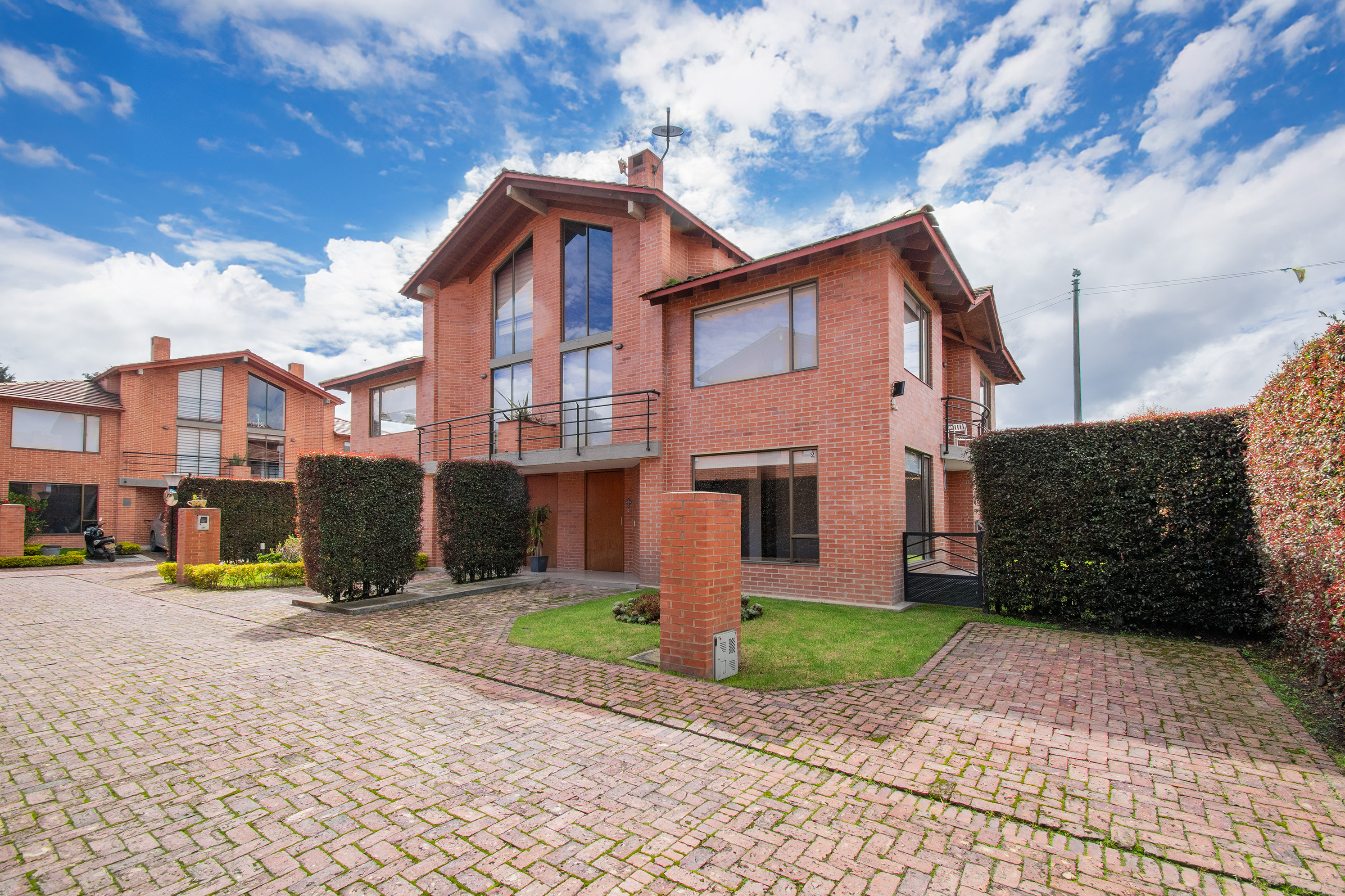 Casa en conjunto cerrado para arriendo en Chía